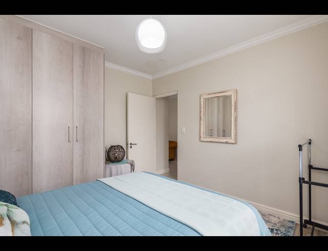 3 BEDROOM FREESTANDING TO LET IN SUNNINGDALE